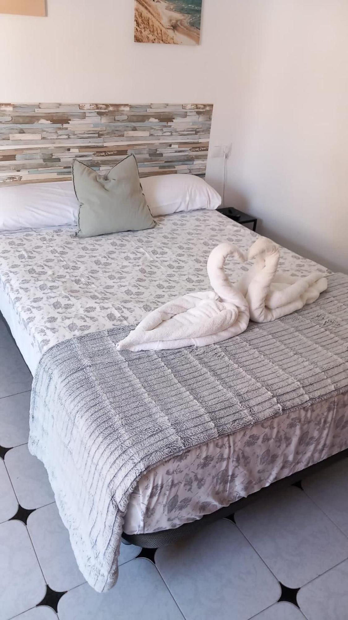 Guests House River Malaga Luaran gambar